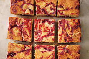 Gâteau au citron et aux framboises