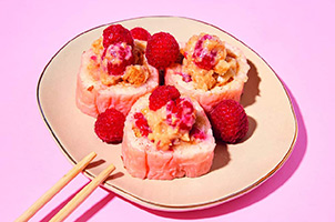 Makis desserts gâteau frigidaire et framboises