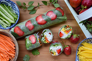 Rouleaux de printemps aux fraises