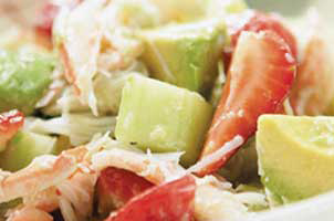 Salade de crabe et de fraises au citron vert