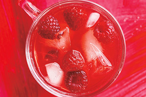 Thé glacé aux framboises