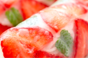 Rouleaux de printemps aux fraises